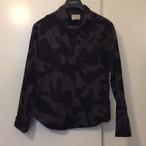Elwood  Dark Camo Shirt